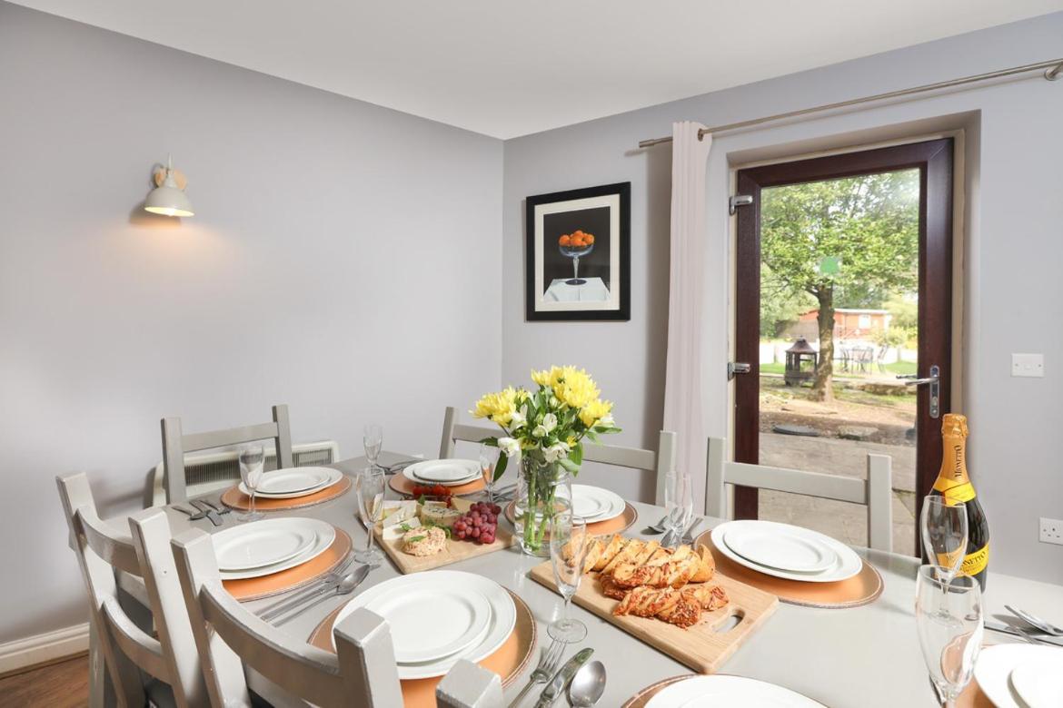 Hopton Cottage - Darwin Lake Holiday Village Matlock  Buitenkant foto